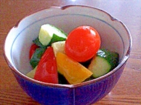 ポリ袋で簡単 カラフル野菜のピリッとピクルス